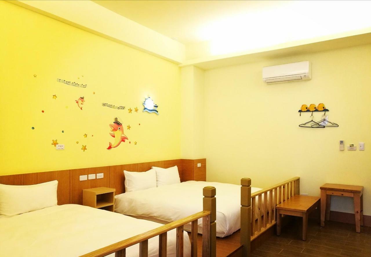 Love Ocean & Happy Bay Homestay Donggang Exterior photo